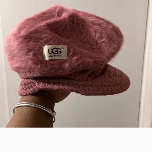 UGG Women's Soft Pink Furry Hat - Picture 1 of 2
